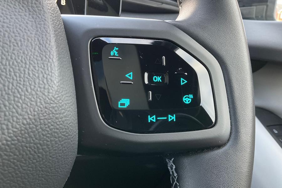 Ford Explorer Photo autoimg-563b8ac5c2b250c2b906173597c1359b9eb88eb2.jpg