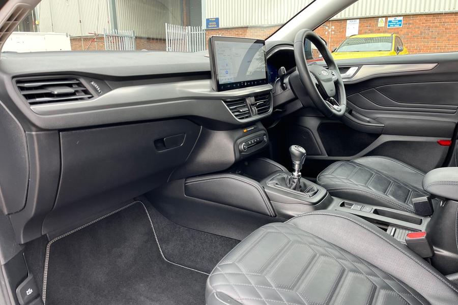 Ford Focus Photo autoimg-5640e45cfec30ff6e0d03d647976796061180350.jpg
