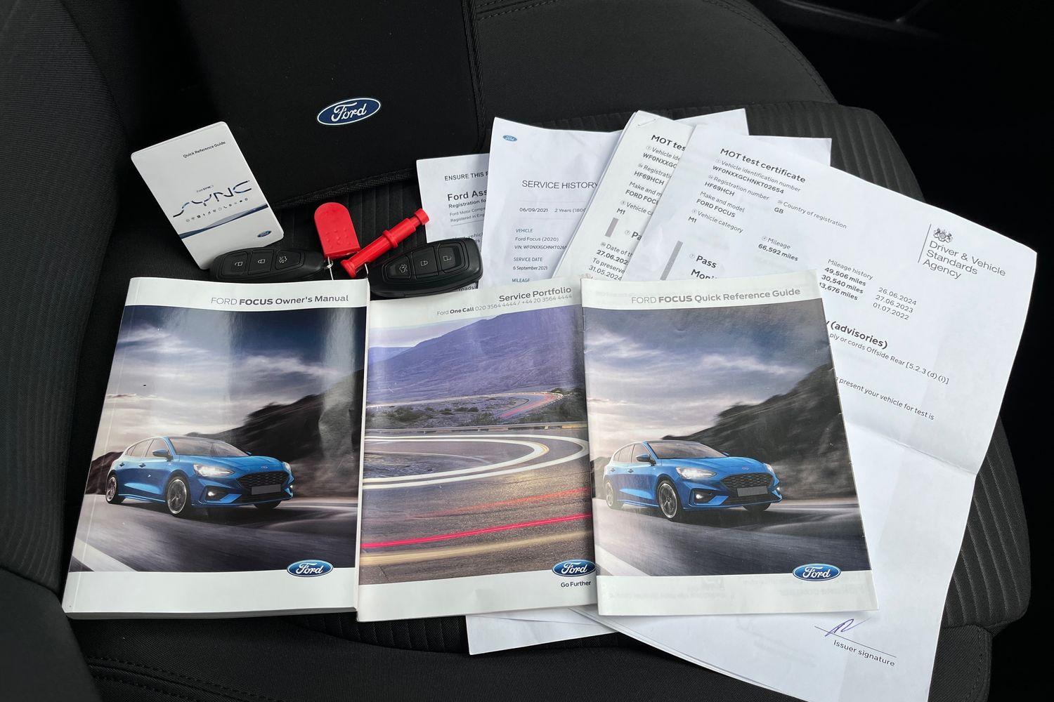 Ford FOCUS Photo 21