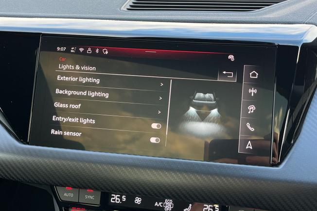 AUDI S e-tron GT Photo 48