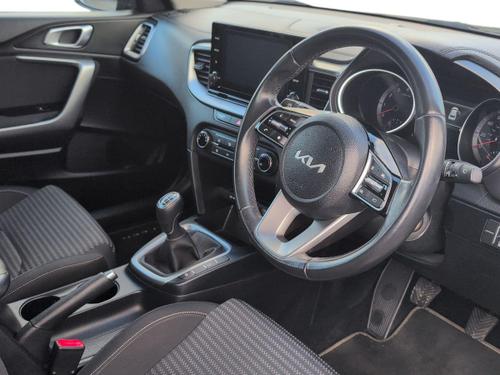 Kia XCEED Photo autoimg-56483980071504cac2a5b20d36393c04da1180b0.jpg
