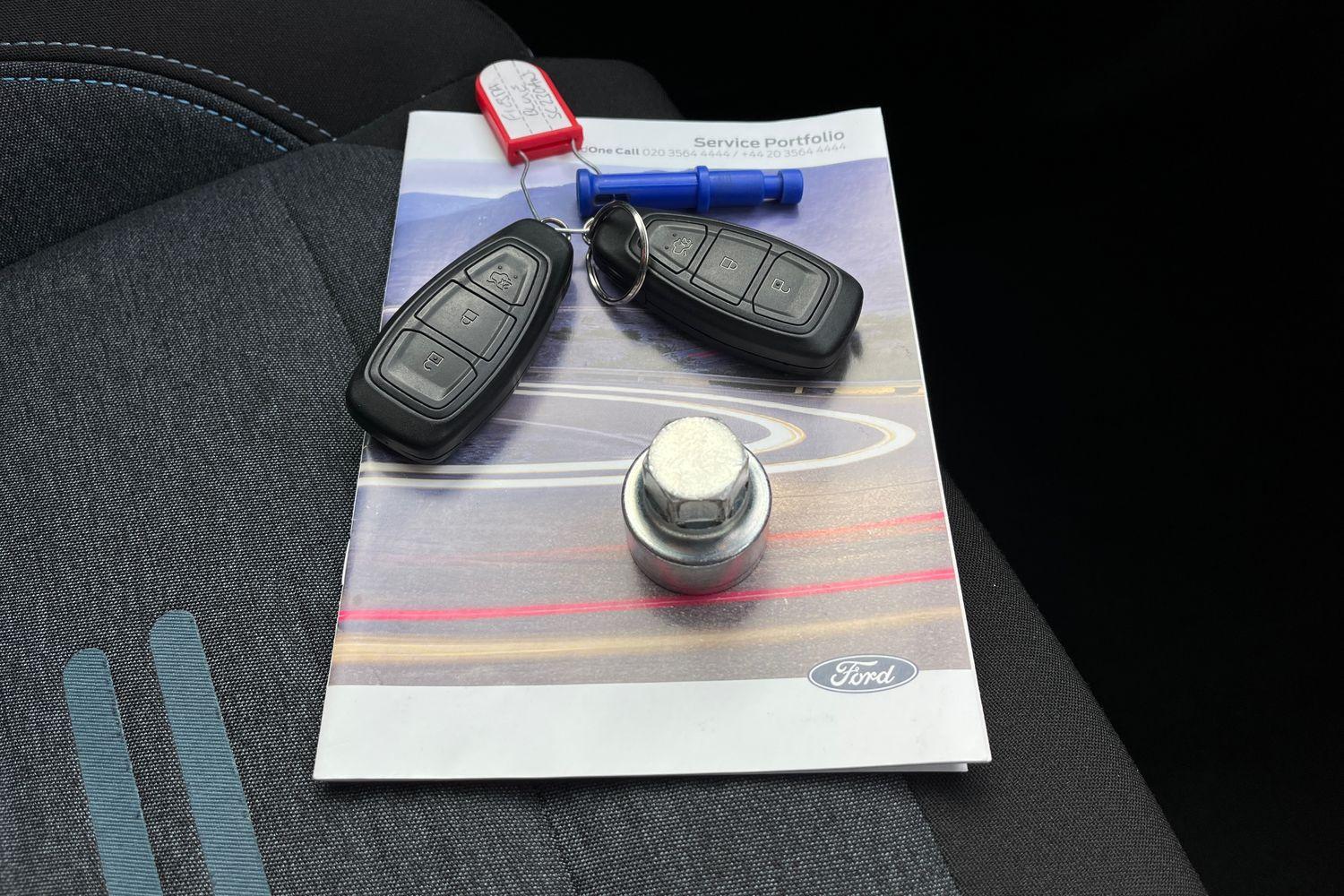 Ford Fiesta Photo 21