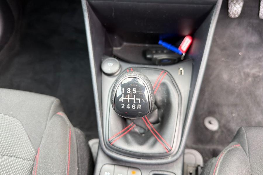 Ford FIESTA Photo autoimg-5649acbed96587a42f5af70f62f5157c72cb718a.jpg