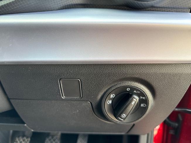 SEAT Ibiza Photo 26