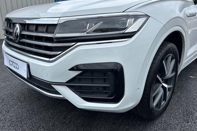 VOLKSWAGEN Touareg Photo 30