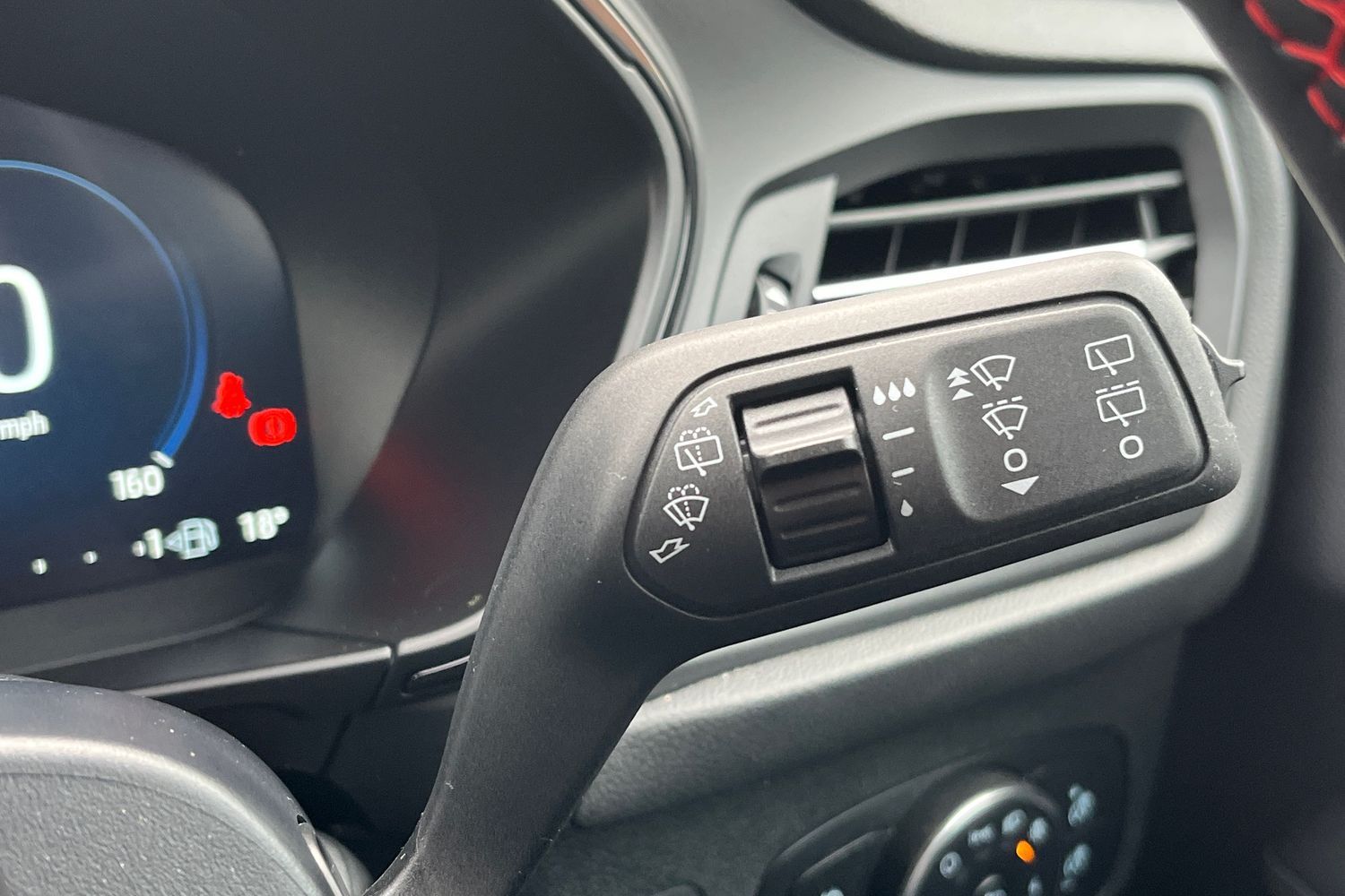 Ford Focus Photo 14