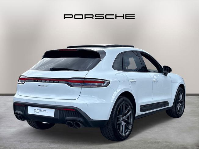 PORSCHE Macan Photo 7