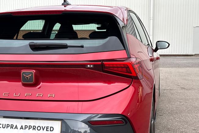 CUPRA BORN Photo 19