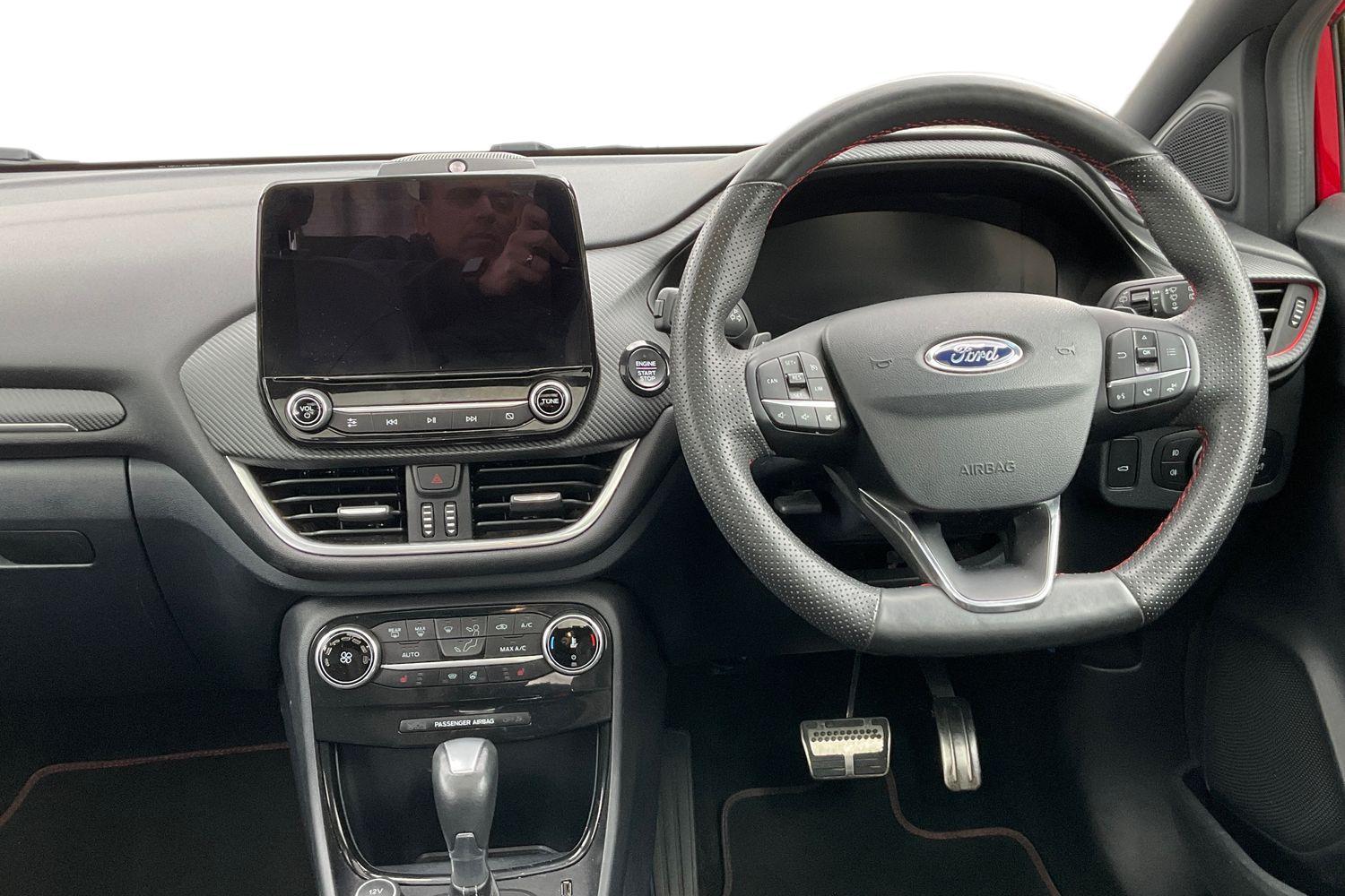 Ford PUMA Photo 10