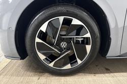 VOLKSWAGEN ID.3 Photo 5