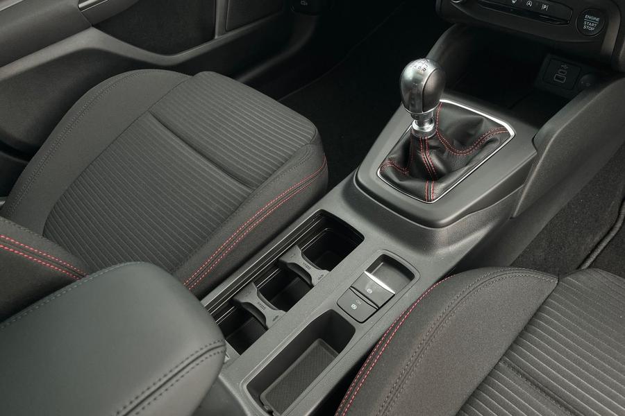 Ford FOCUS Photo autoimg-565be0520566584047c6ad145cebcff613309353.jpg