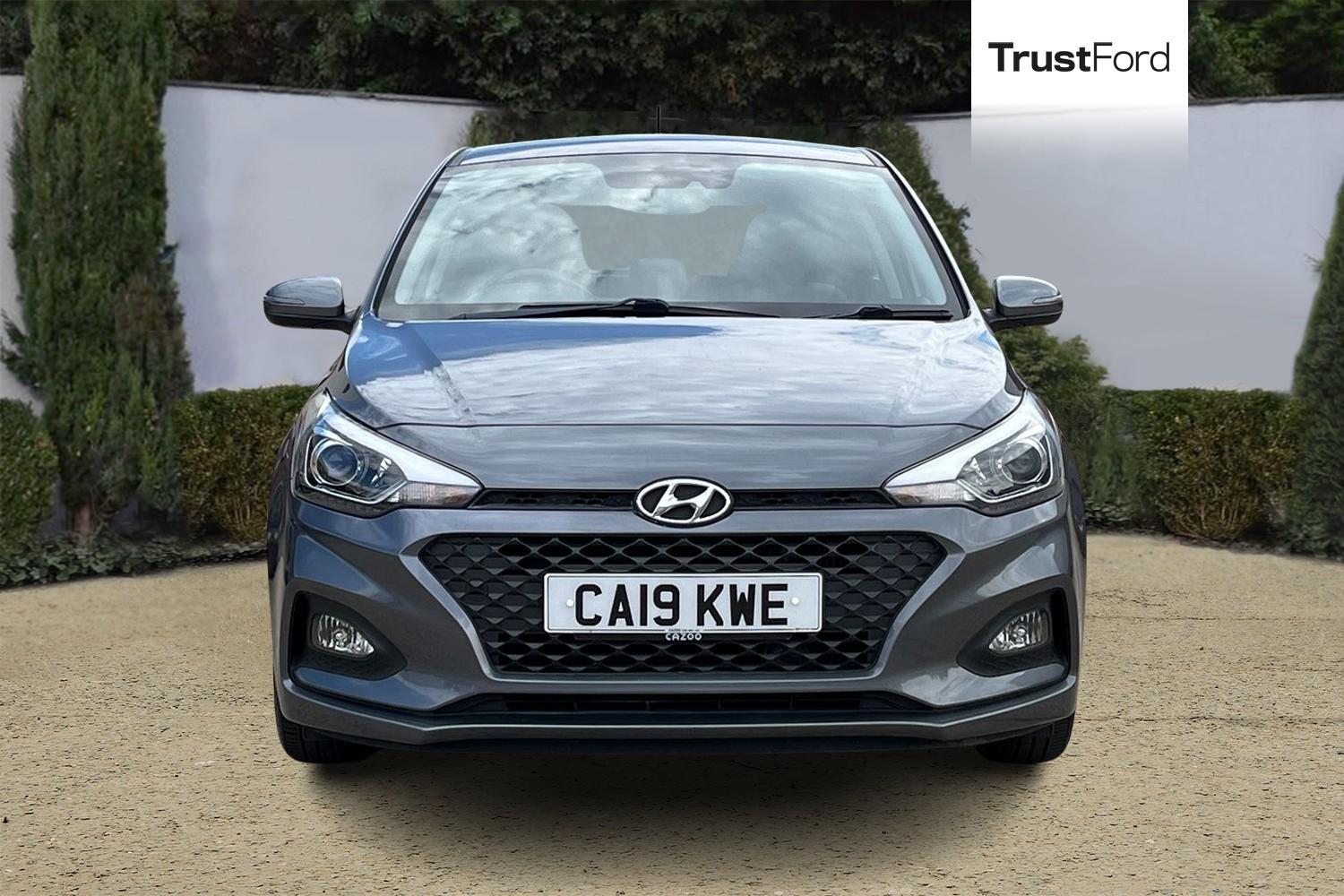 Hyundai i20 Photo 5