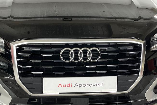 Audi Q2 Photo 39