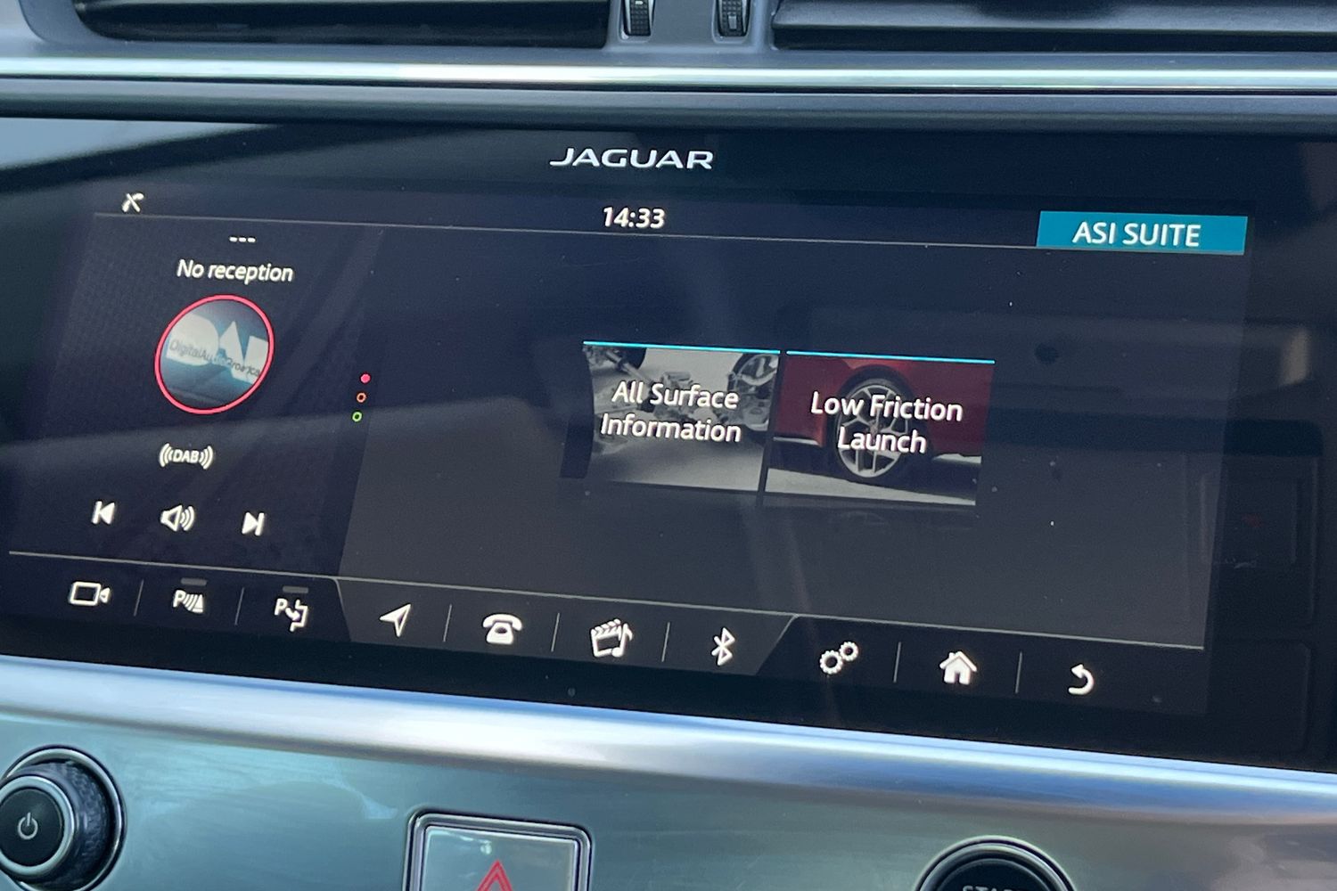 Jaguar I-PACE Photo 29
