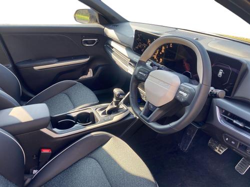 Kia K4 Photo autoimg-566295b59b4eef2c2e743ea20125e1bbf787b23c.jpg