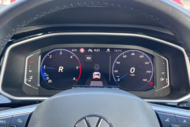 Volkswagen T-Roc Photo 29