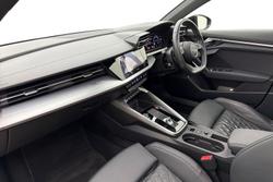 Audi S3 Photo 2
