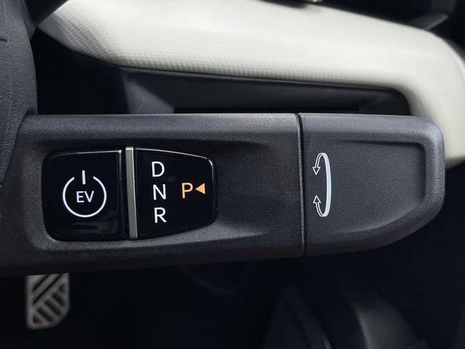KIA EV4 Photo 41