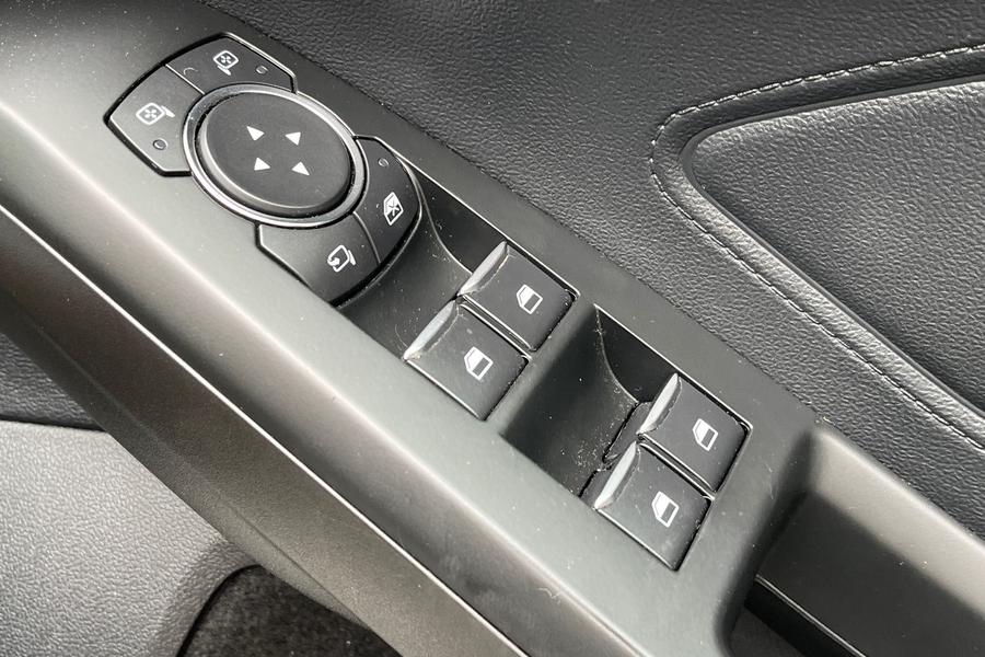 Ford Focus Photo autoimg-566fb5842d40a13dfdf4da88fa27e34c05366d21.jpg