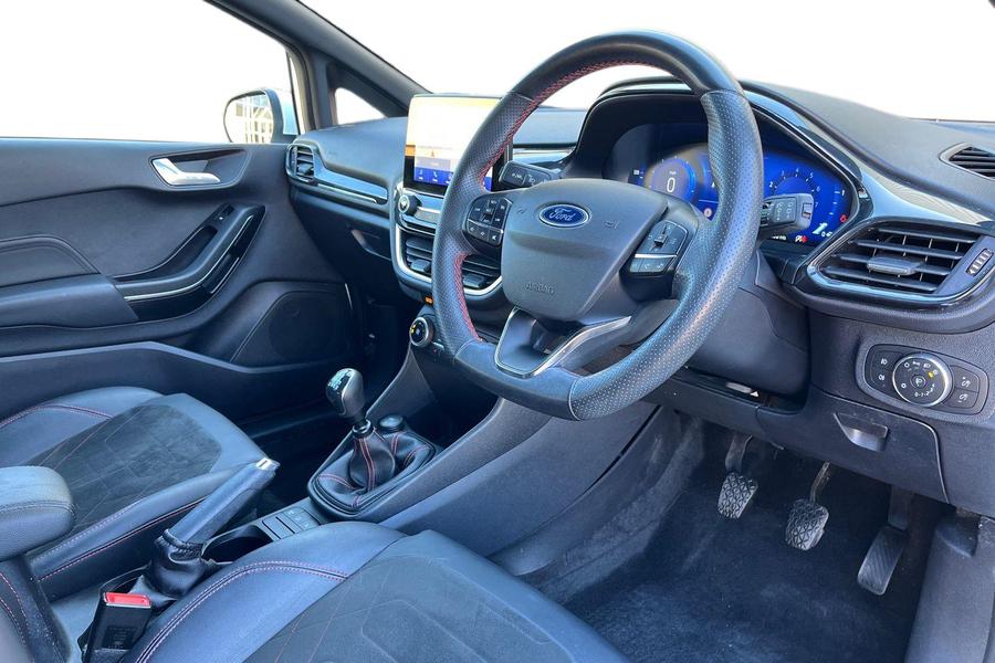 Ford Fiesta Photo autoimg-5672cdccdc13d8a651e9121dc181eef044472529.jpg