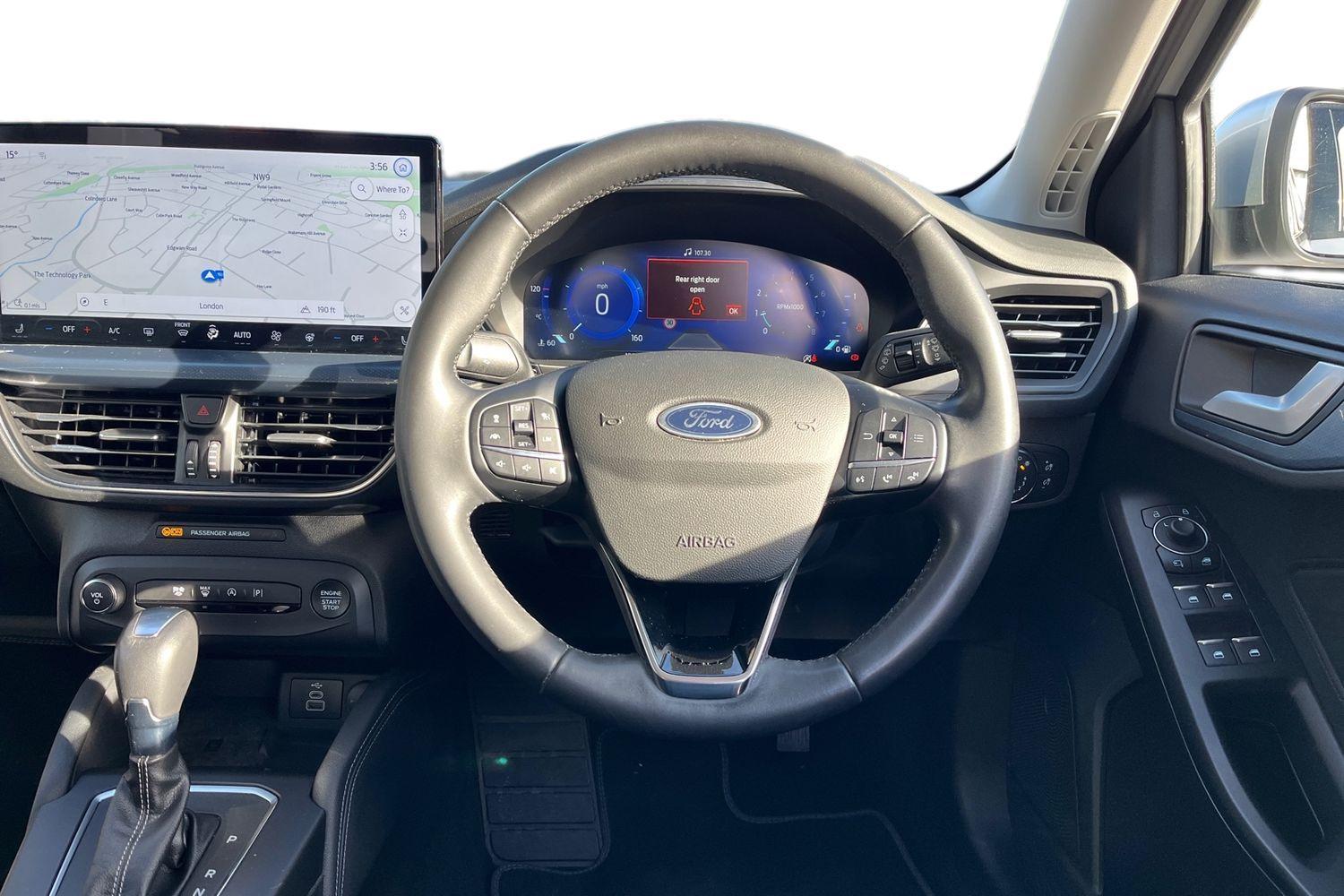 Ford FOCUS Photo 10