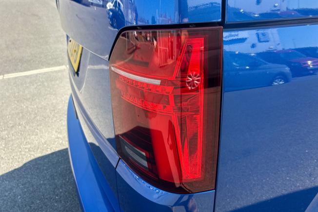 Volkswagen Transporter Photo 18