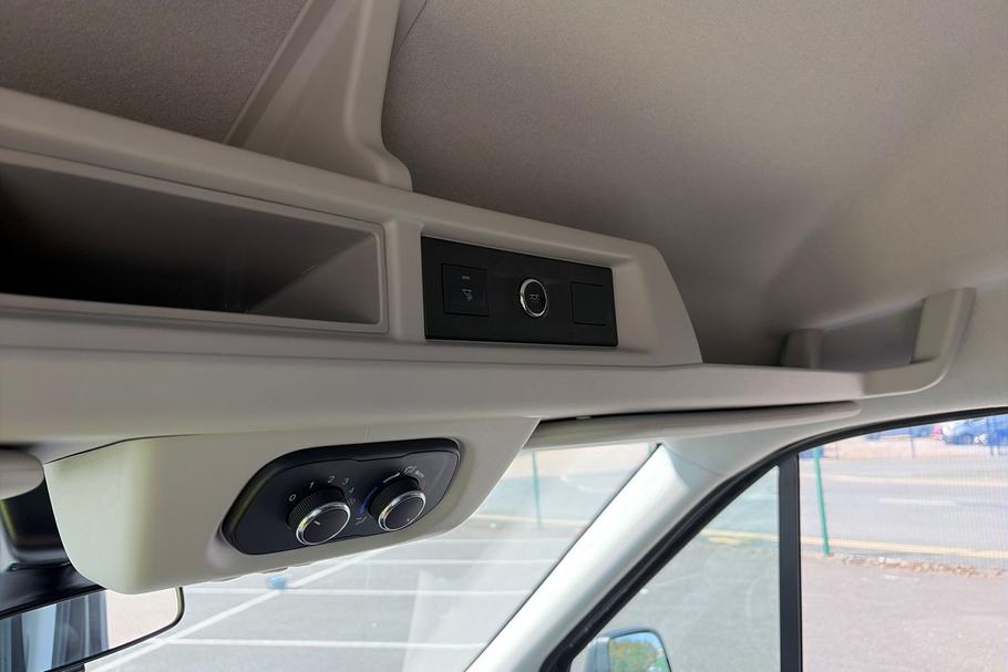 Used Ford TRANSIT WV75VPT 19