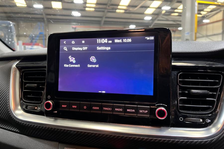 Kia STONIC Photo autoimg-567b01d1217bf44c8993ca6e38b8625cd8267b9e.jpg