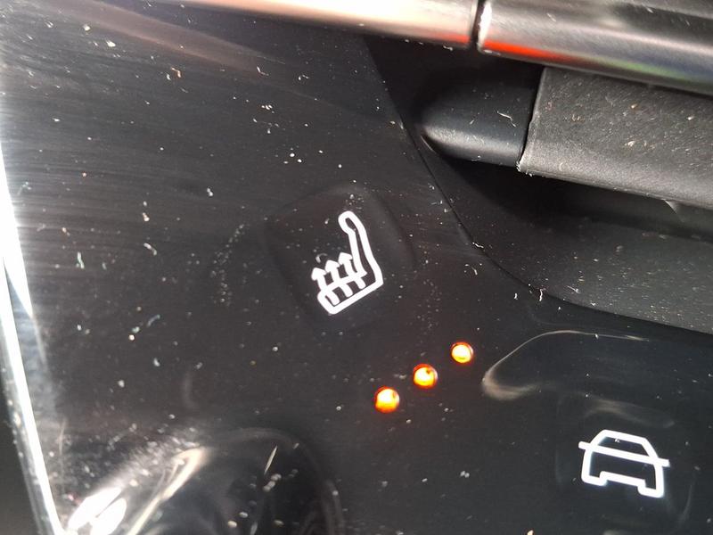 Used Peugeot 208 NU26BYC 44