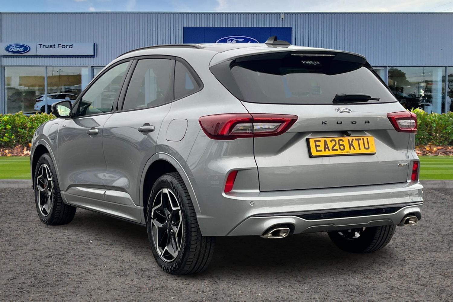 Ford KUGA Photo 1