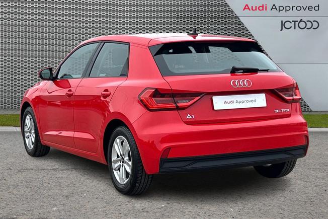 AUDI A1 Photo 3