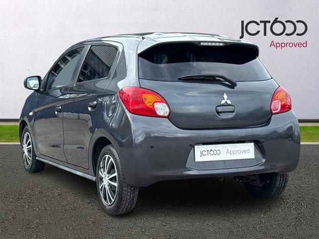 MITSUBISHI Mirage Photo 3