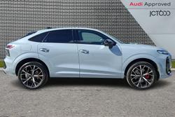 AUDI Q3 Photo 4