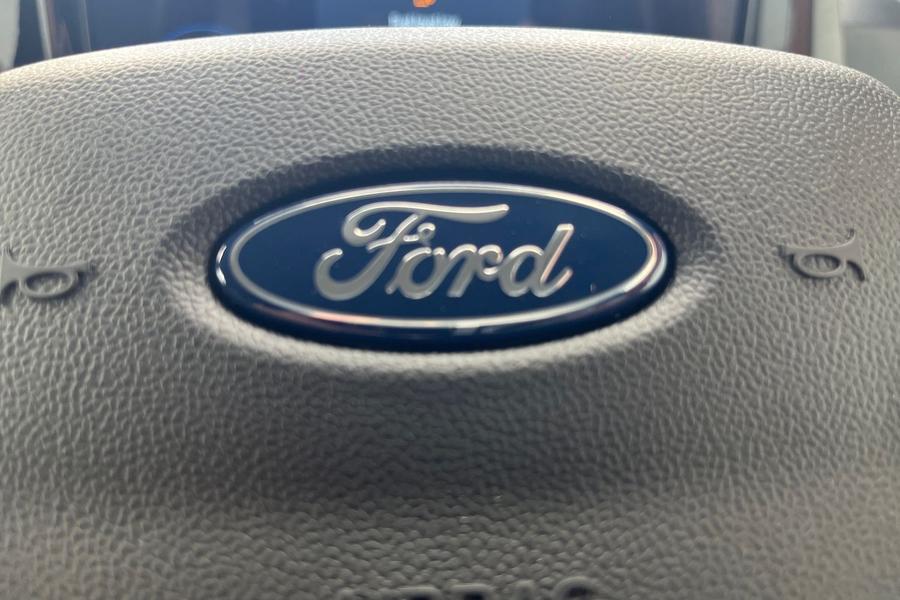 Ford TRANSIT CUSTOM Photo autoimg-5683e333a2ce3a57ff799ae725c3c4eb8bc12880.jpg
