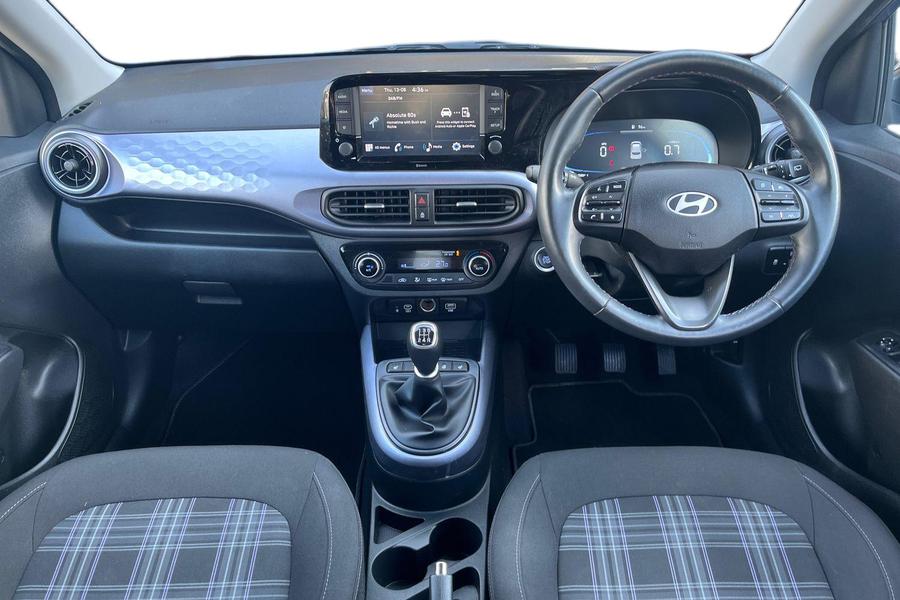 Hyundai I10 Photo autoimg-5683fe7cde7d153786c1fa7812d3313472f29429.jpg