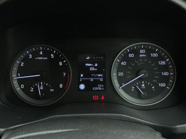 HYUNDAI Tucson Photo 15