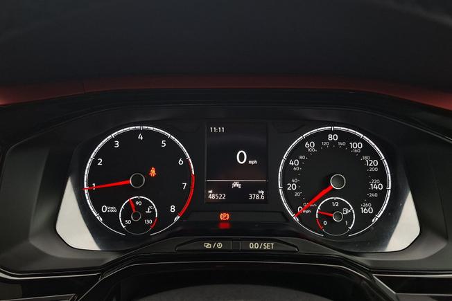 VOLKSWAGEN Polo Photo 15