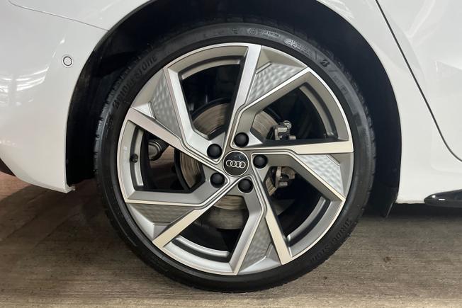 AUDI A3 Photo 5