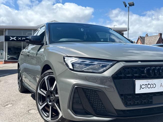 AUDI A1 Photo 19