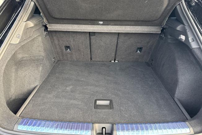 AUDI Q3 Photo 13
