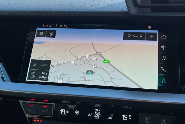 AUDI S3 Photo 14