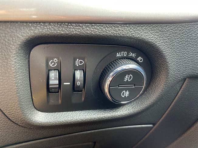 VAUXHALL Astra Photo 28