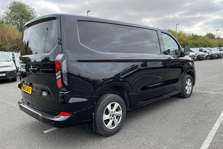 Used Ford TRANSIT CUSTOM WN75APX 24