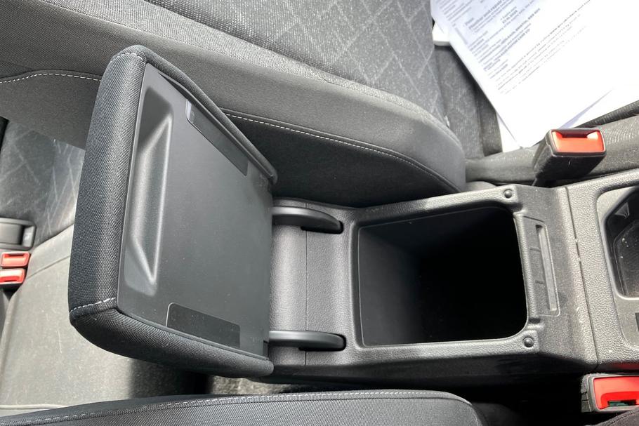 Used Volkswagen GOLF 33