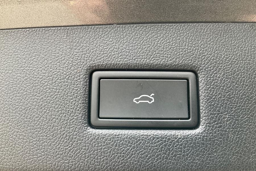 Ford Explorer Photo autoimg-569526fd8dfbb87301a75a76bf94d684df0233ba.jpg