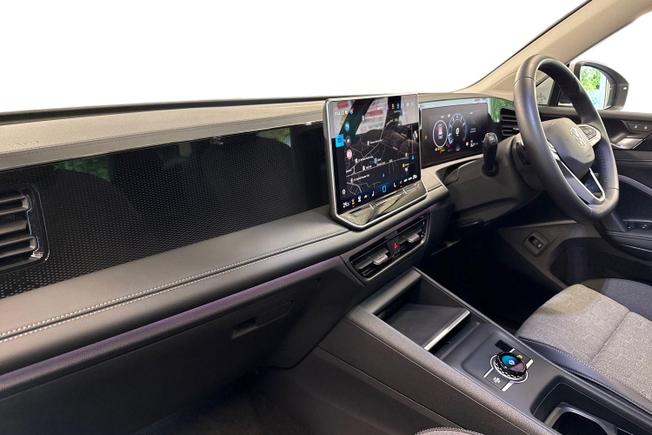 Volkswagen Tiguan Photo 2