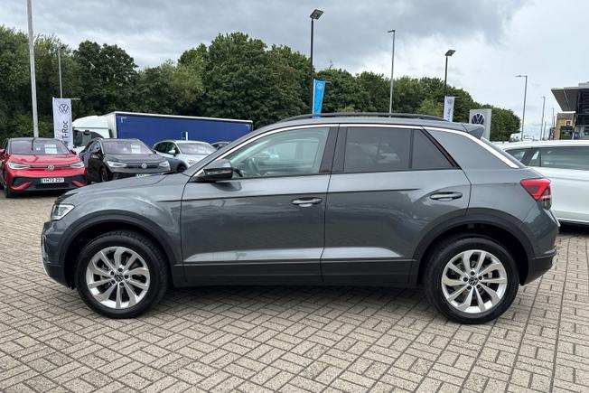 VOLKSWAGEN T-Roc Photo 35
