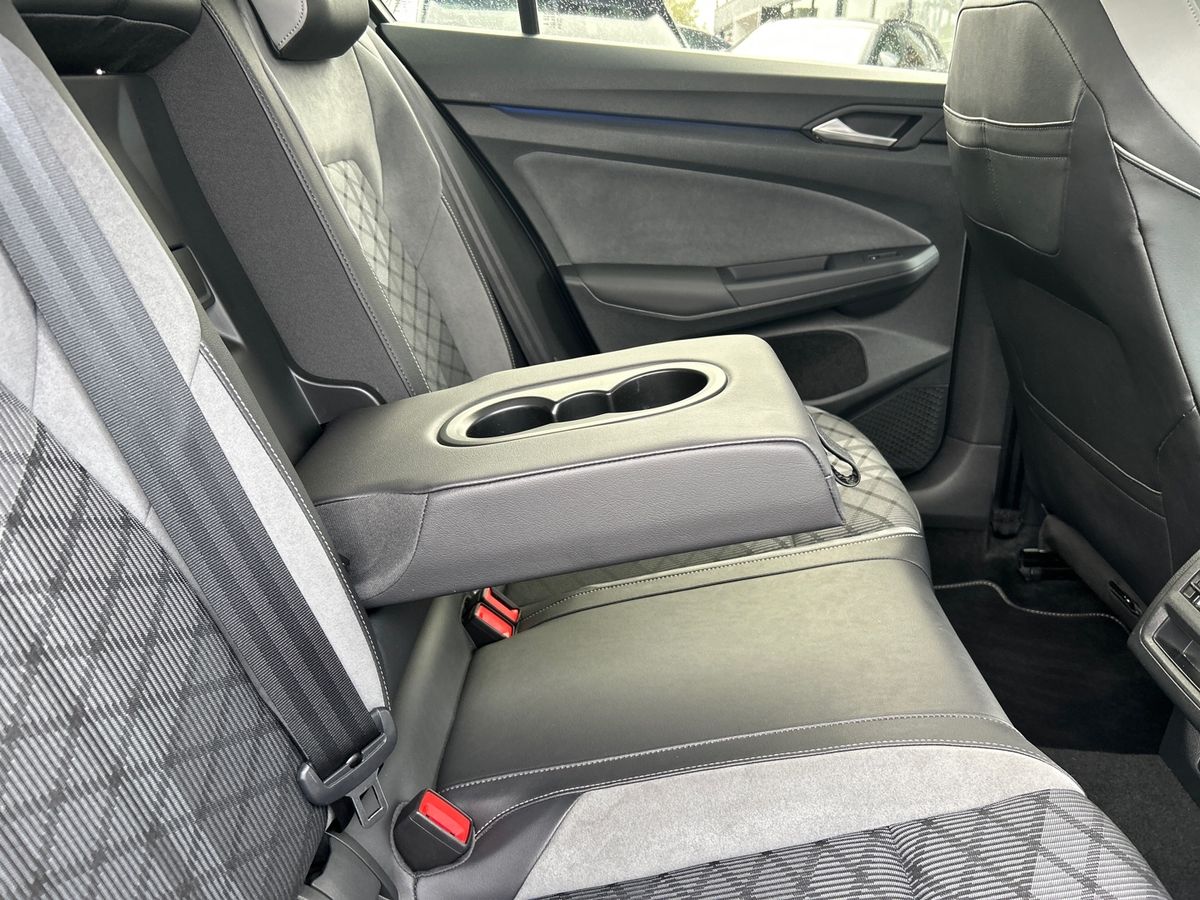 Volkswagen Golf Photo 39