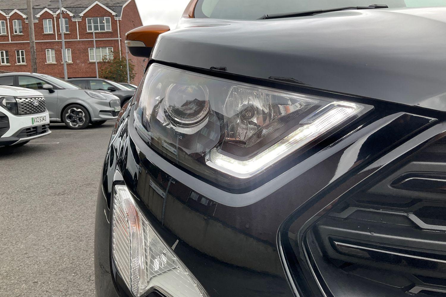 Ford ECOSPORT Photo 35