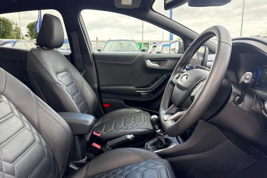 Ford PUMA Photo autoimg-569ba51bed1239c6382eb2e792fbef4414ef549a.jpg
